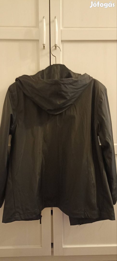 Férfi vízálló kapucnis dzseki L-es