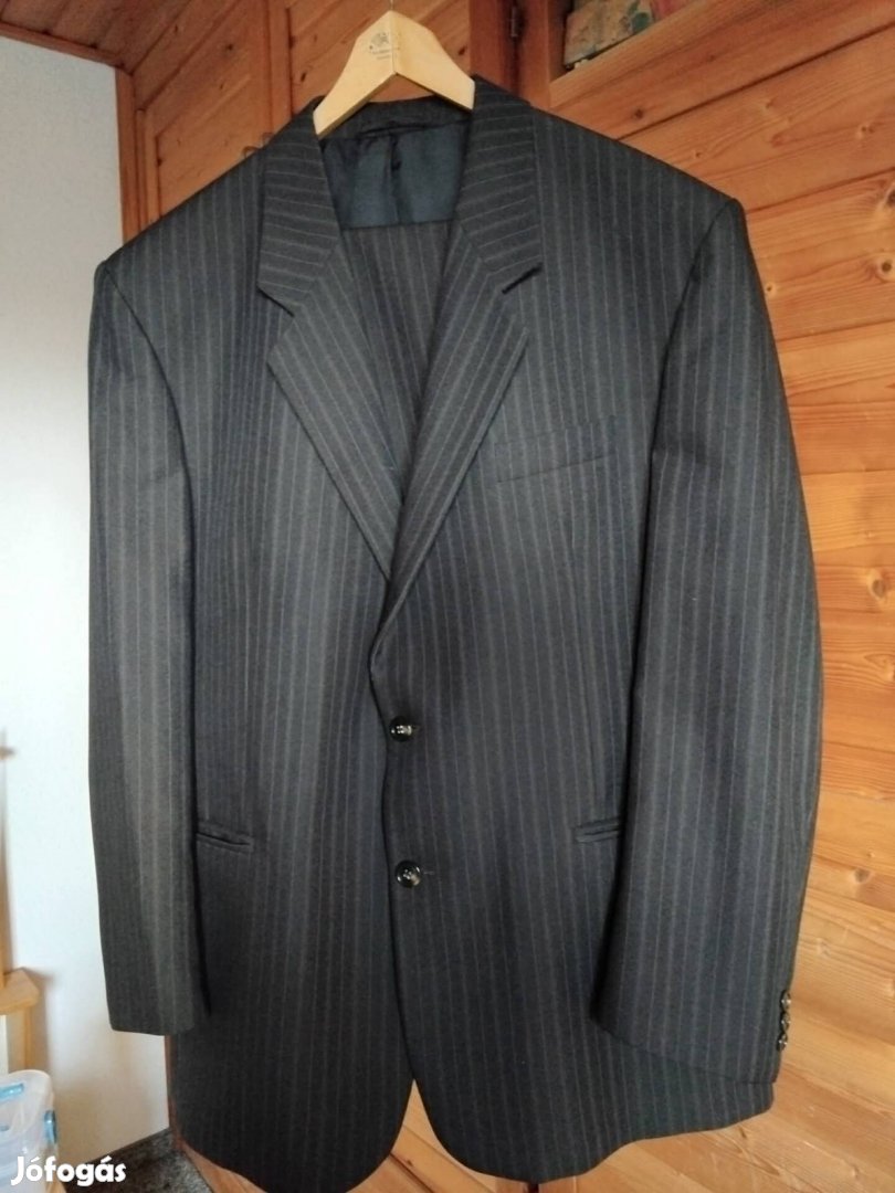 Férifi öltöny