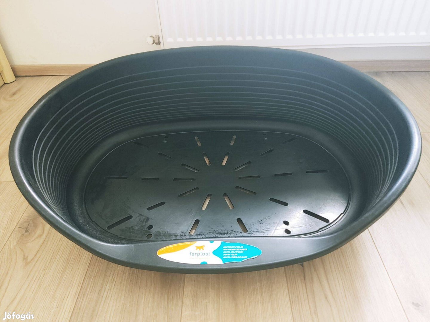 Ferplast Siesta Deluxe Műanyagból készült, ovális belépős kutyafekhe