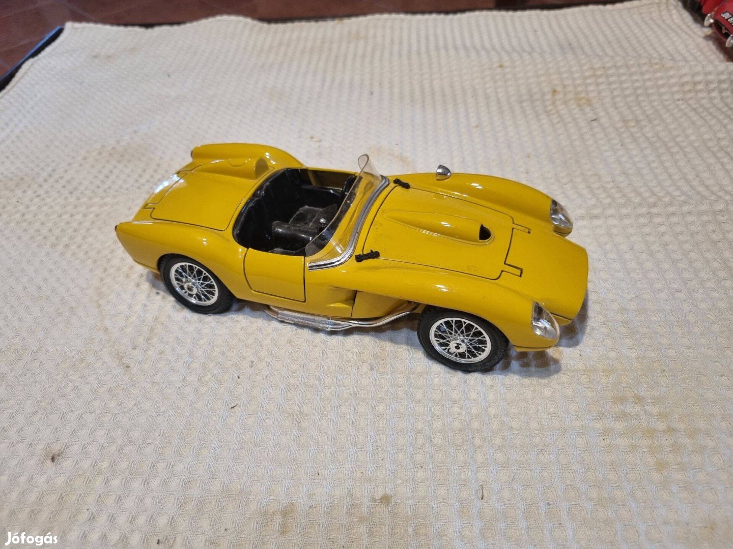 Ferrari 250 Testa Rossa 1957 1/18 modellautó