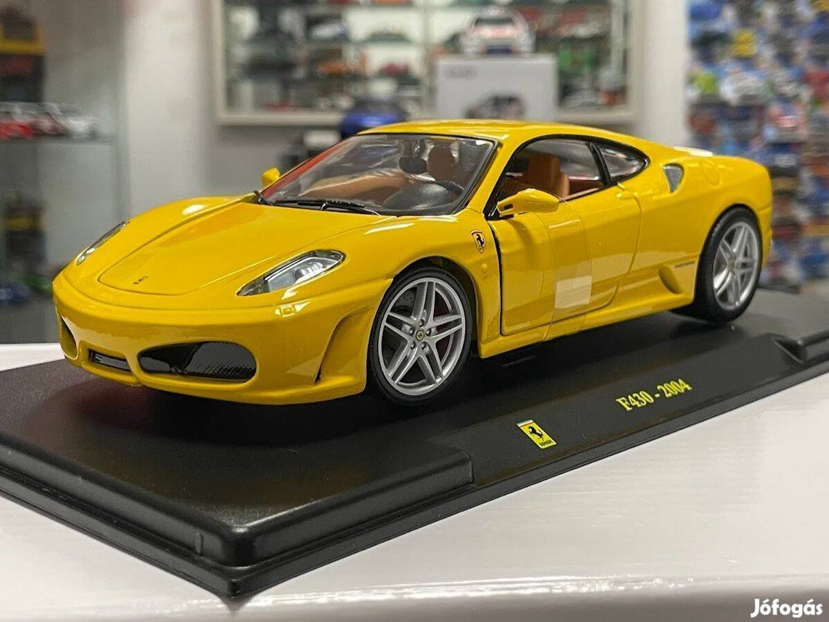 Ferrari F430 2004 1:24 1/24 Bburago