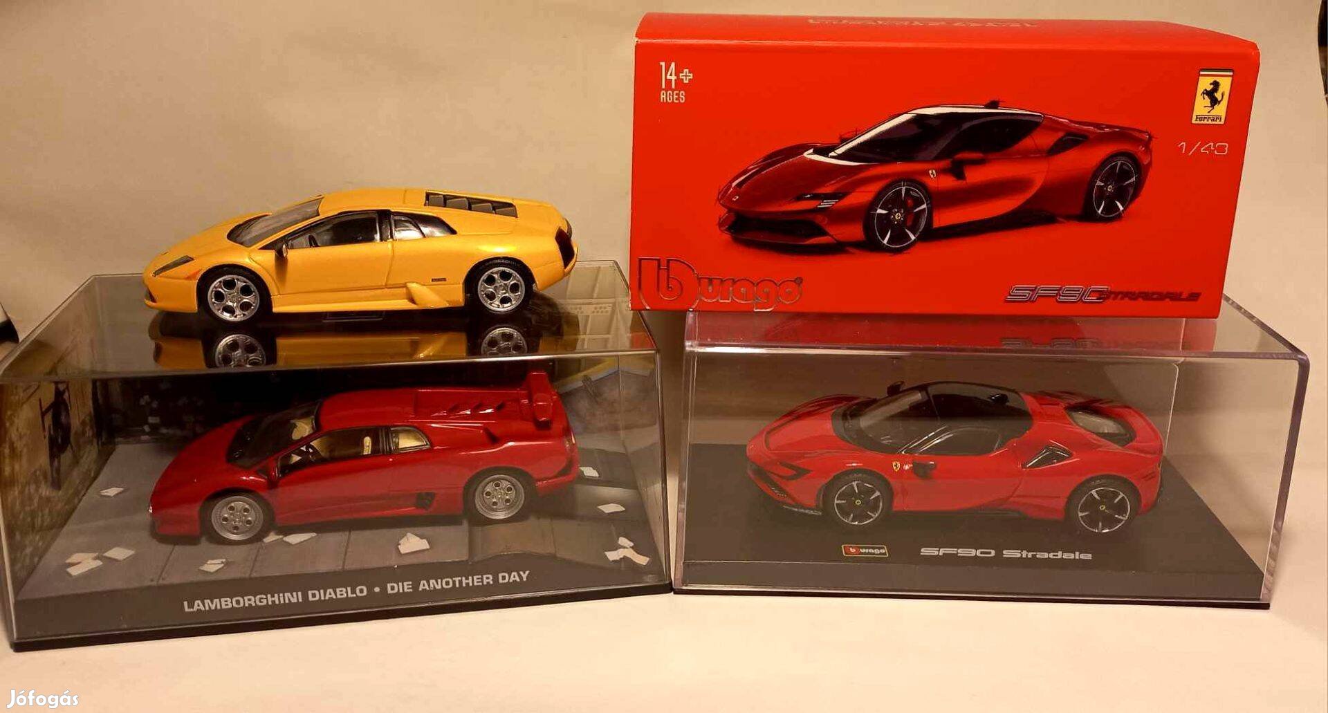 Ferrari Lamborghini 1:43 automodell + ajándék Akció