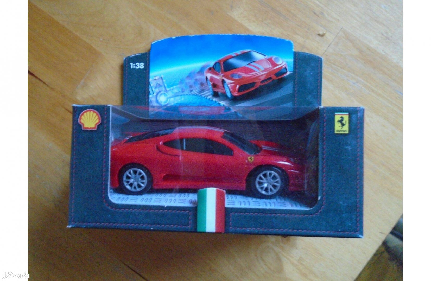 Ferrari Scuderia 430 - V-Power Shell Autó Modell Dioráma 1:38