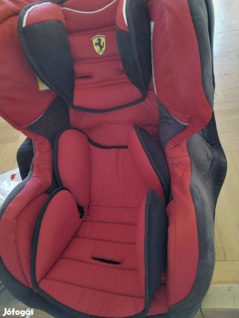Ferrari autósülés,gyerekülés 0-3év 18kg-ig(,frissen tisztitott)