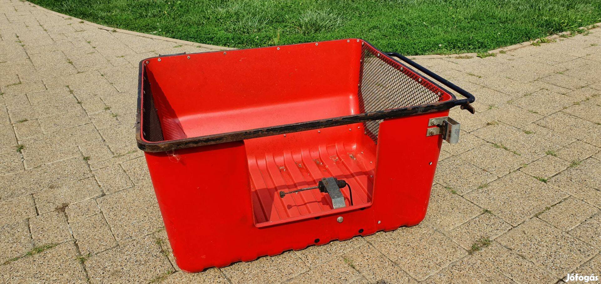 Ferrari bieffebi top green fűgyüjtő kosár eladó!
