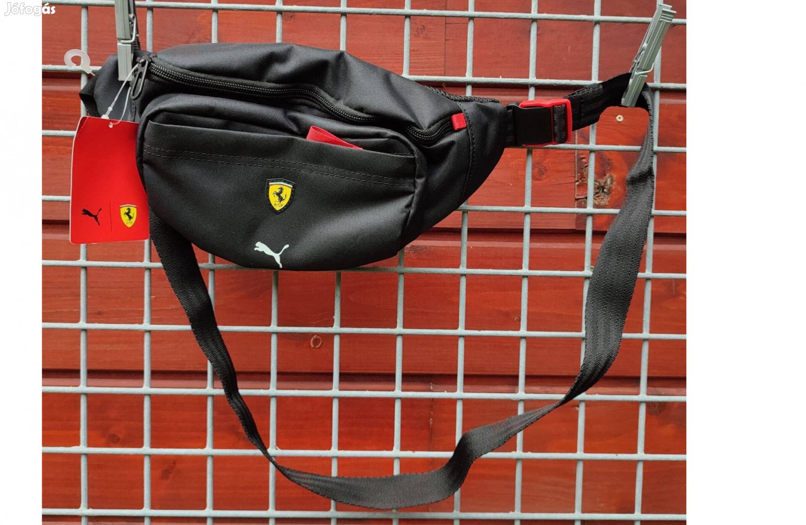 Ferrari eredeti Puma fekete övtáska