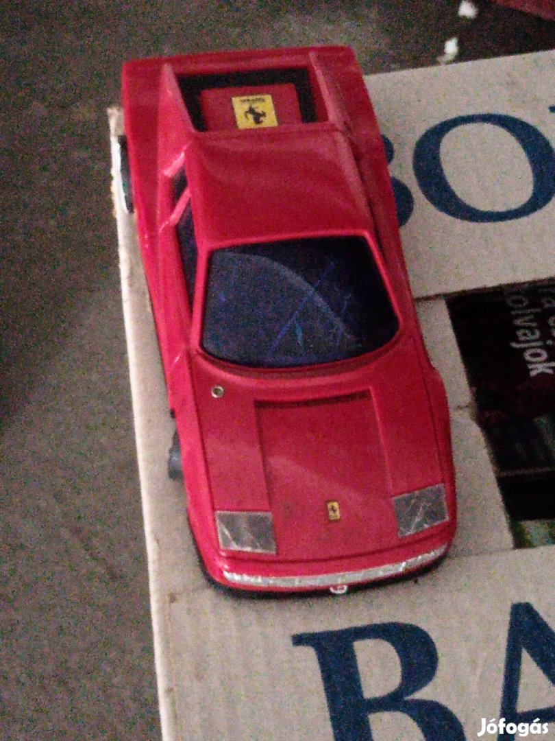 Ferrari kis autó hagyatékból teszteletlen 8000ft óbuda
