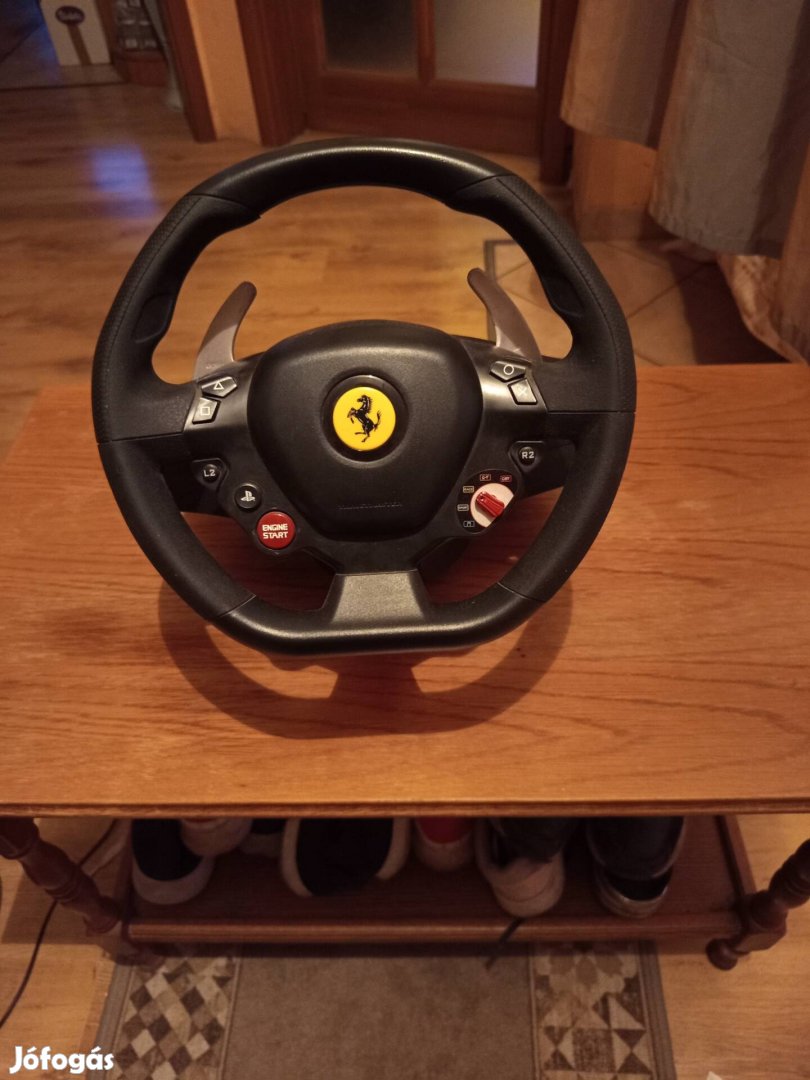 Ferrari kormány 
