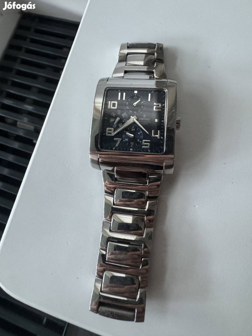 Festina F16234 óra