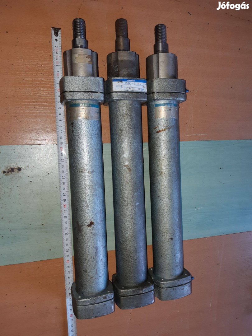 Festo DC-50-300 pneumatikus munkahenger /341