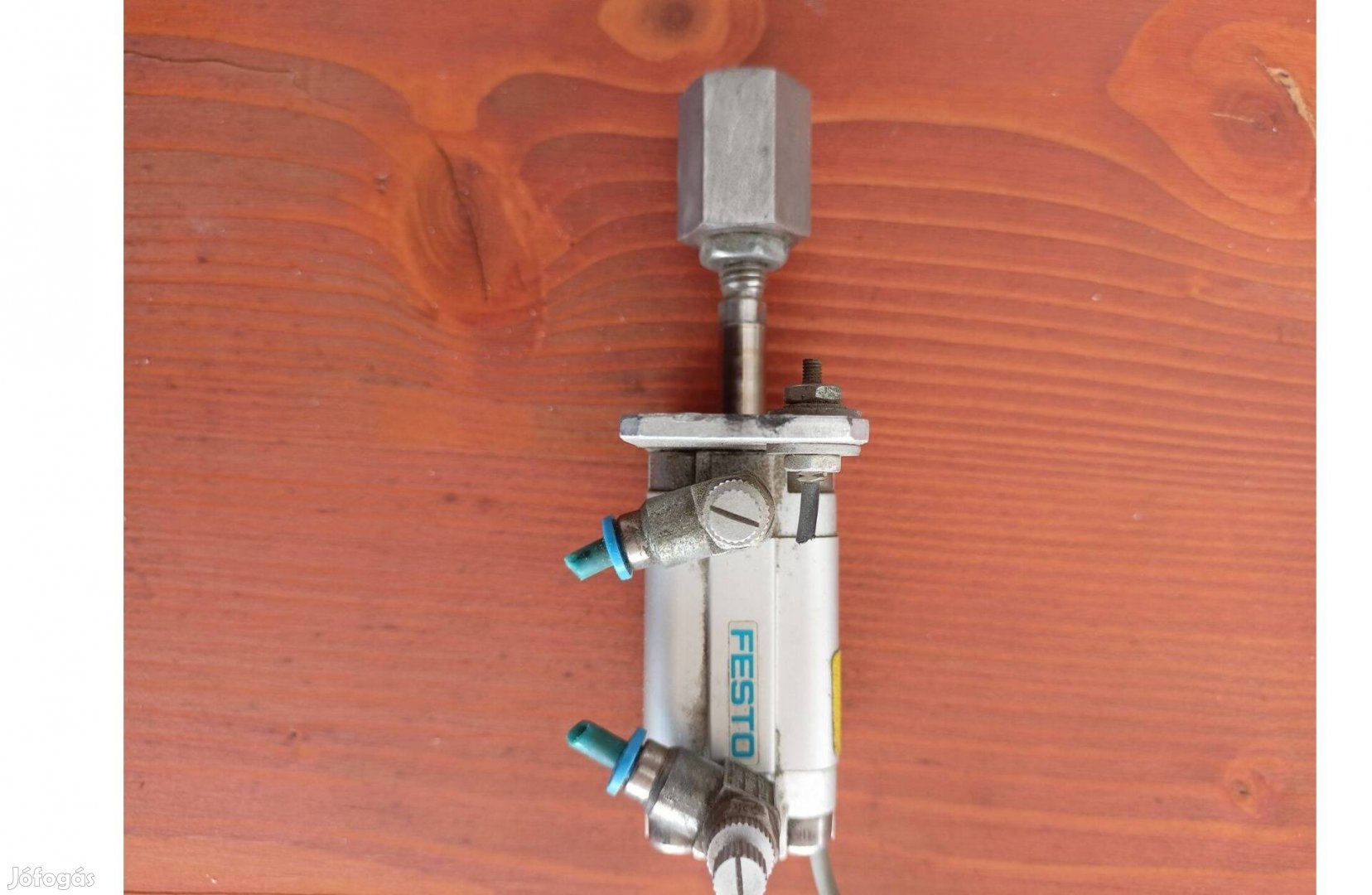 Festo Lineáris, pneumatikus szorító egység, munkahenger_3