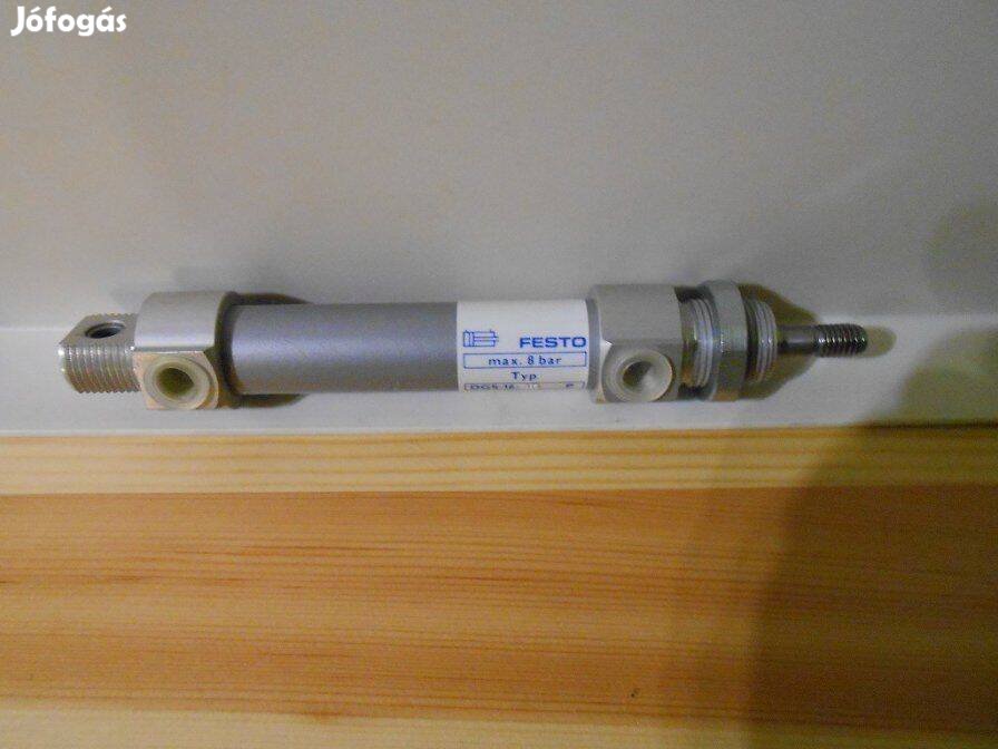 Festo pneumatikus munkahenger, tip. DGS-16-40 P