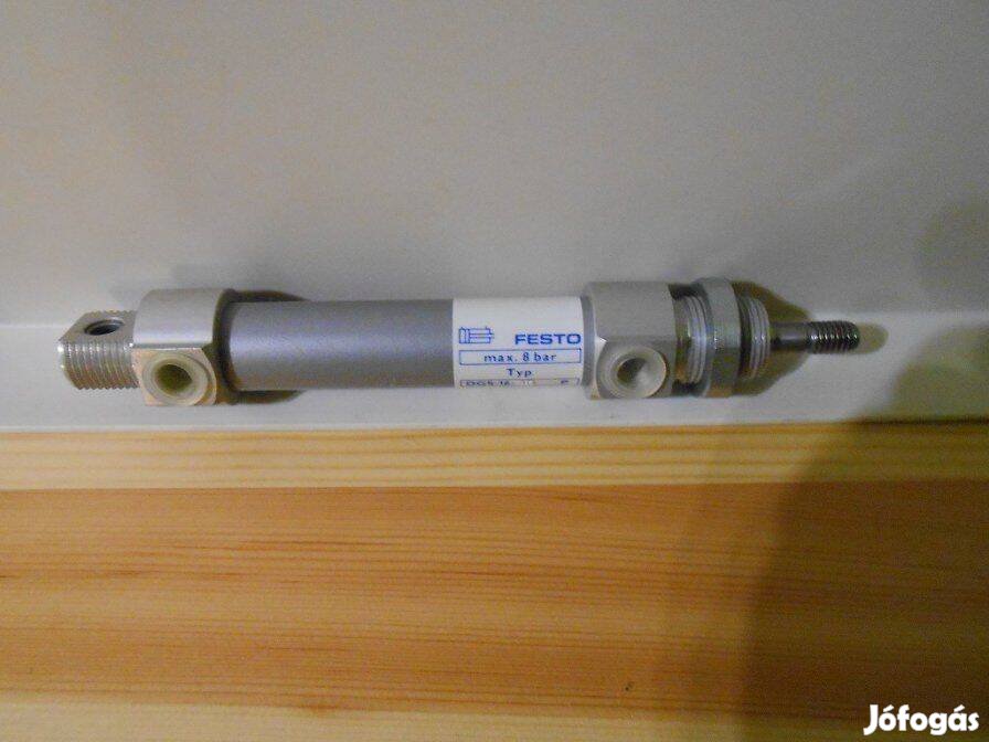 Festo pneumatikus munkahenger, tip. DGS-16-40 P
