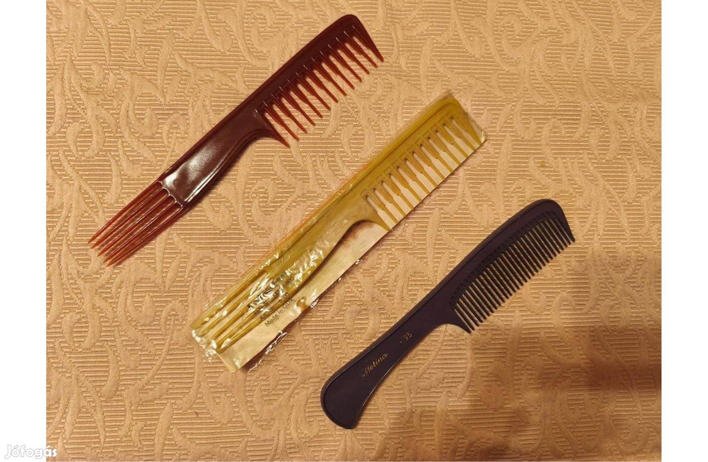 Fésű műanyag 3 db