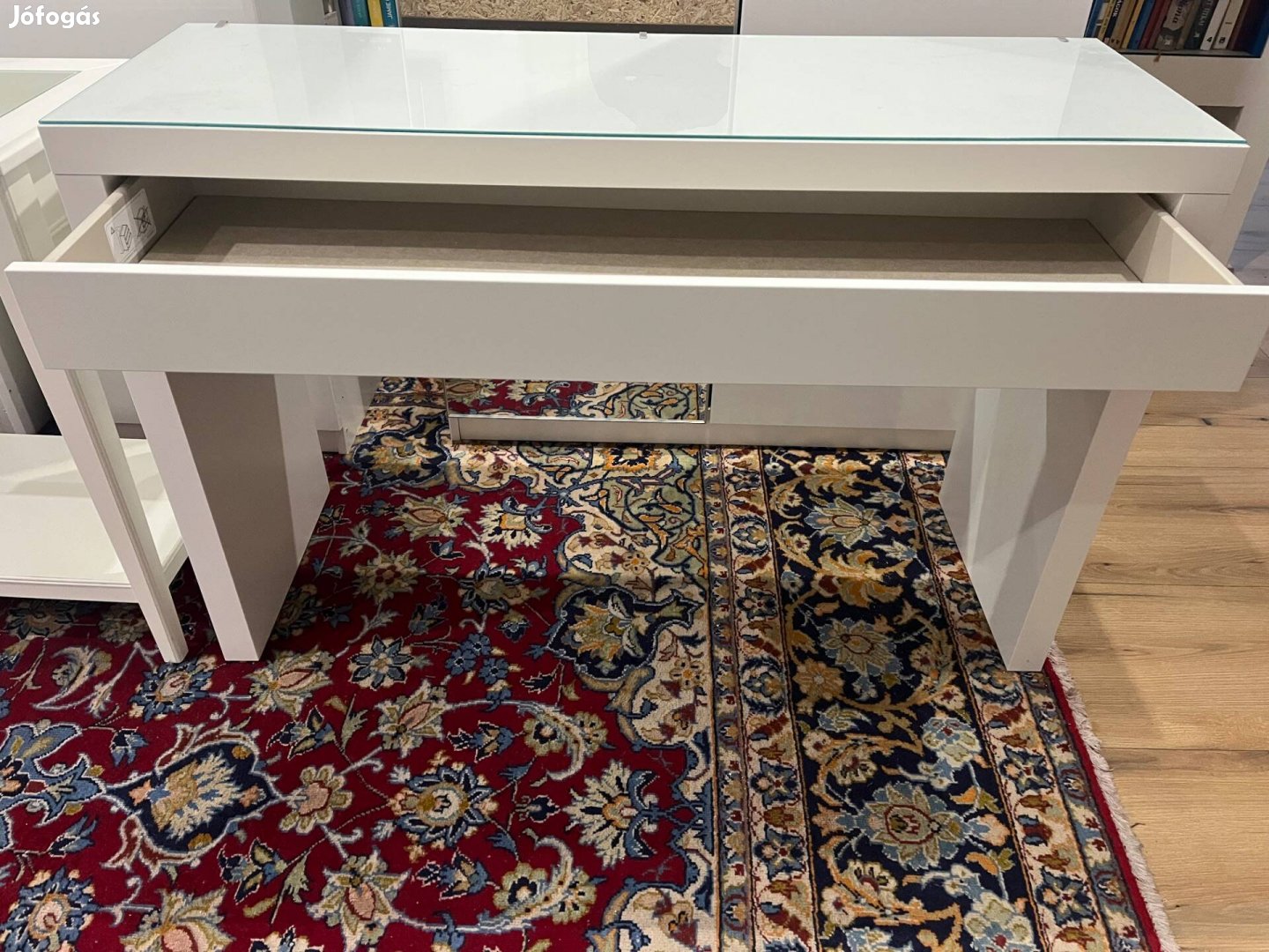 Fésülködő asztal , újszerű , IKEA