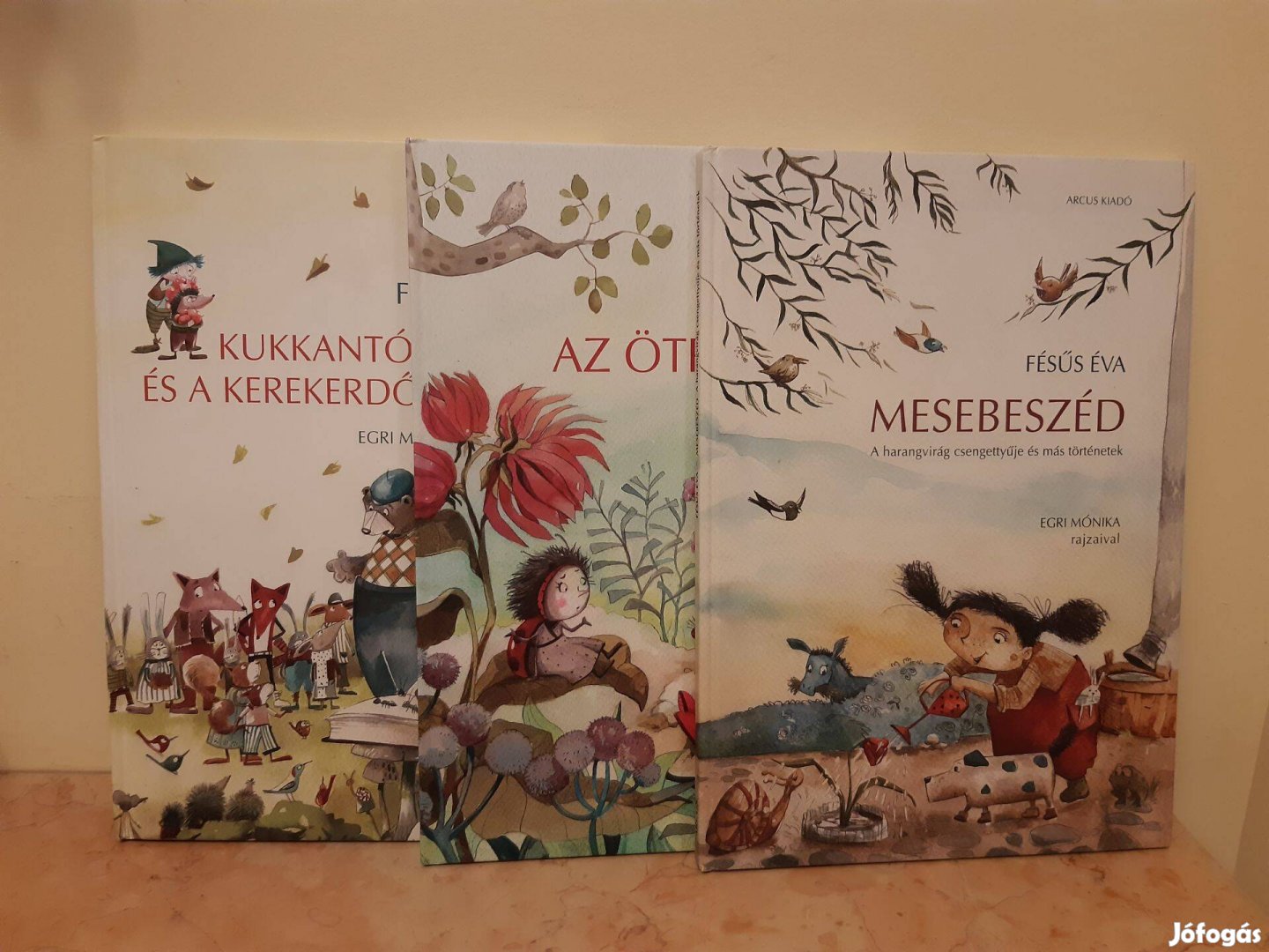 Fésűs Éva sorozat : Kukkantó manó / Mesebeszéd / Az ötpettyes katica