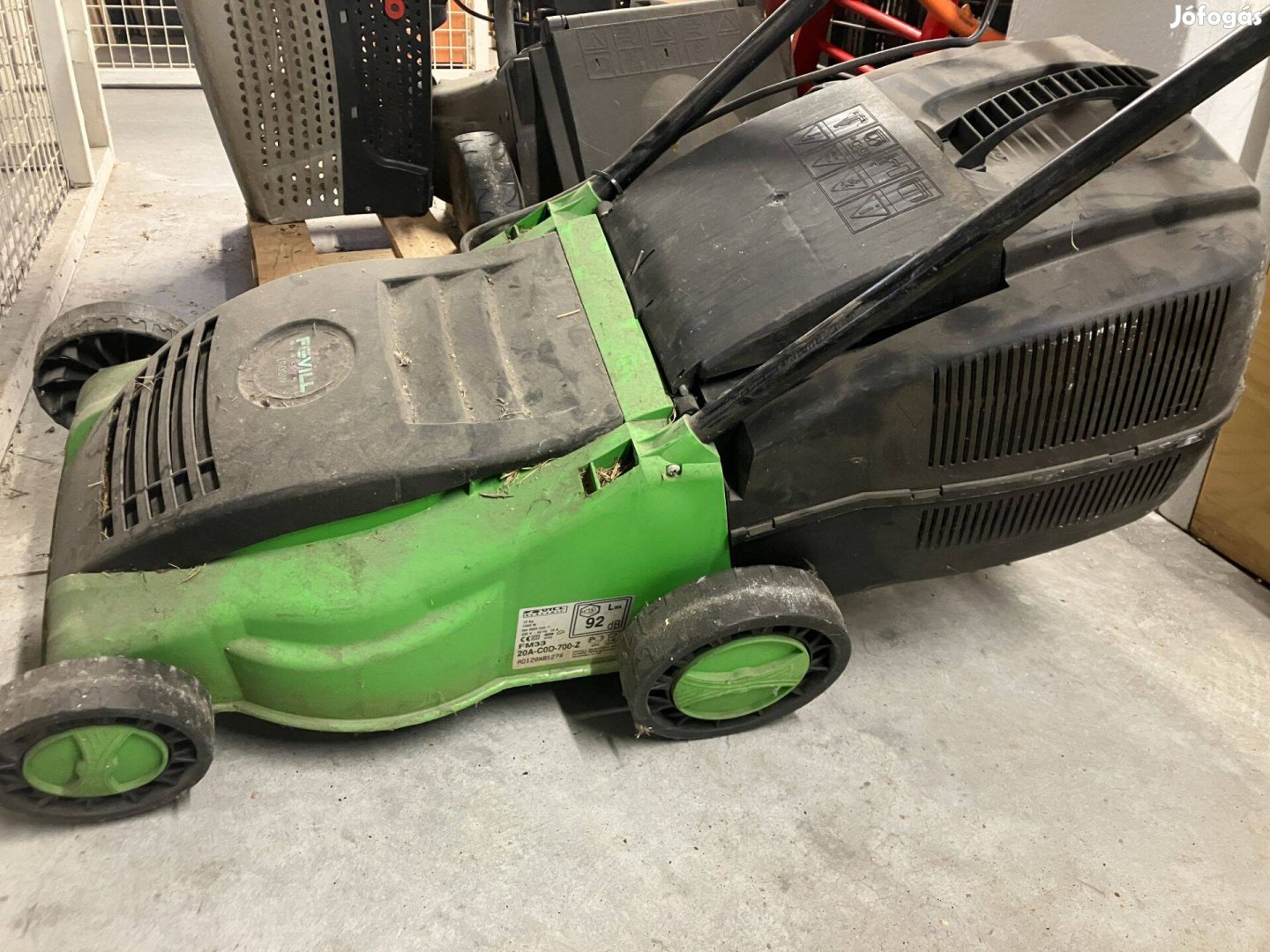 Fevill elektromos fünyíró