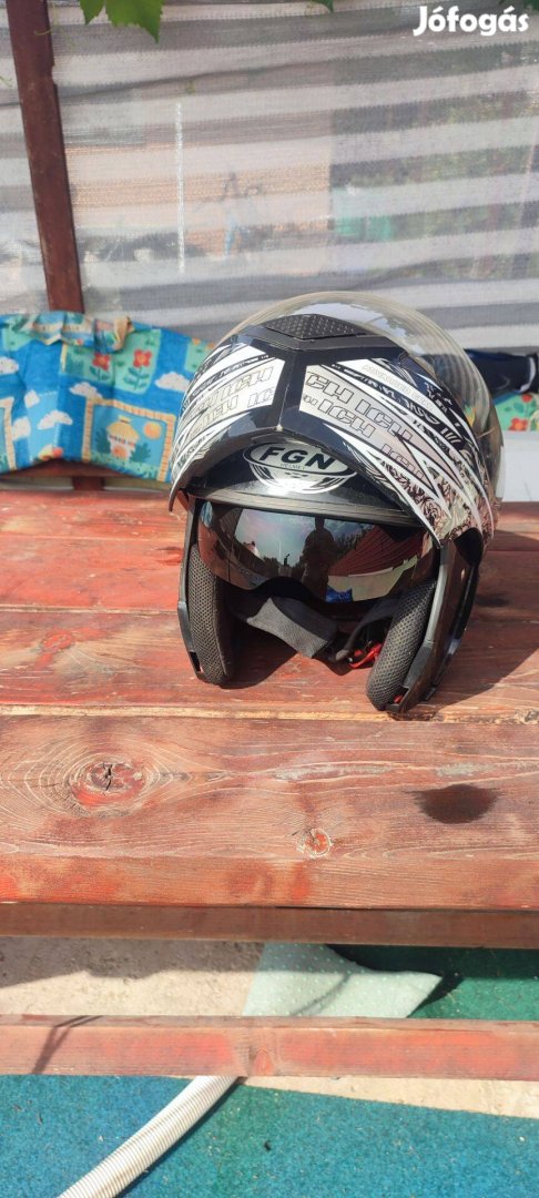 Fgn Helmet bukósisak