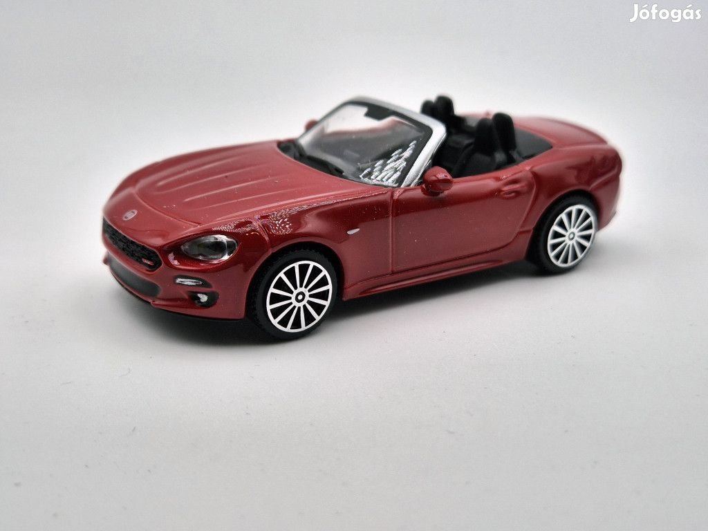 Fiat 124 Spider -  Bburago - 1:43