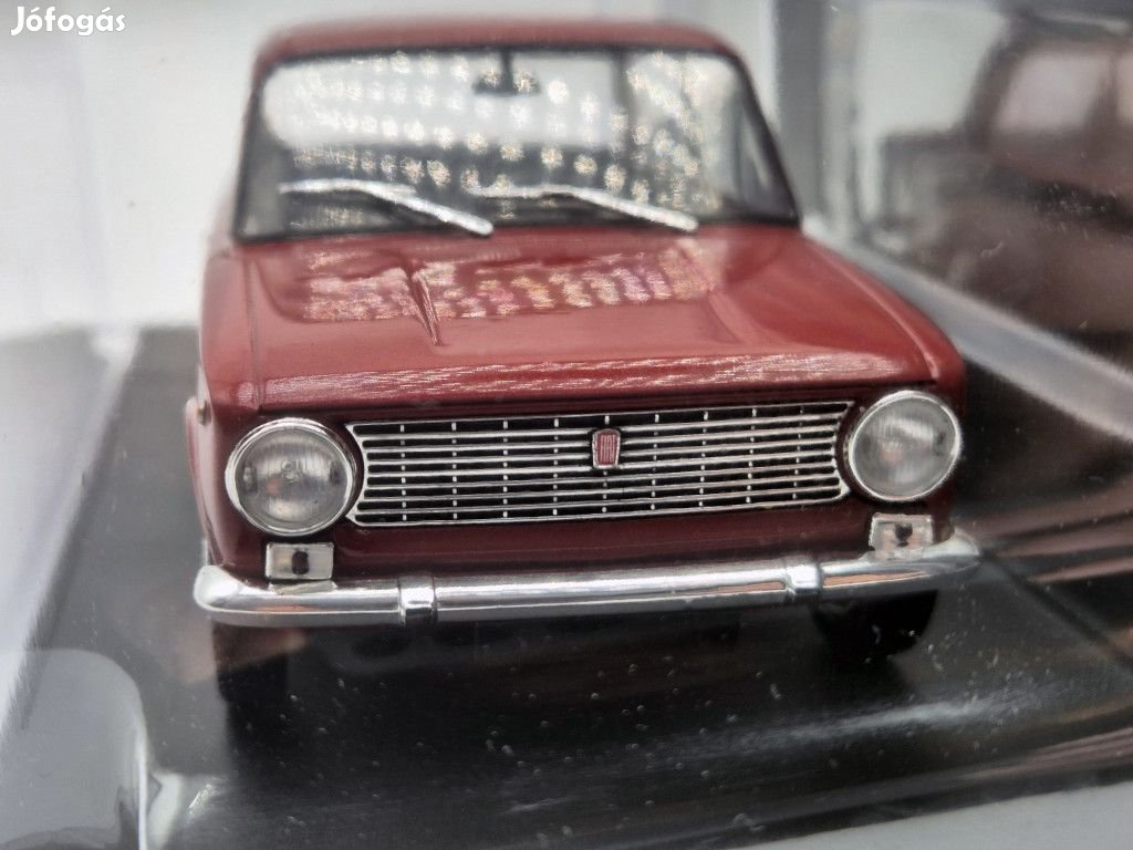 Fiat 124 / Lada 2101 -  Edicola - 1:24