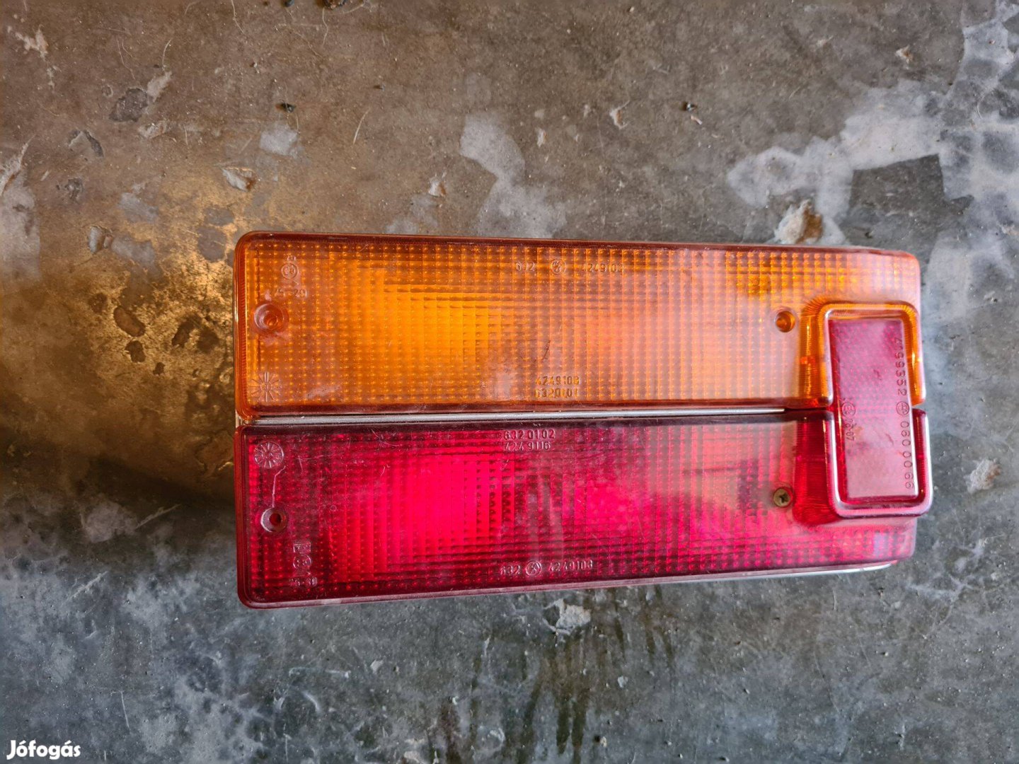 Fiat 125 Új hátsó lámpa