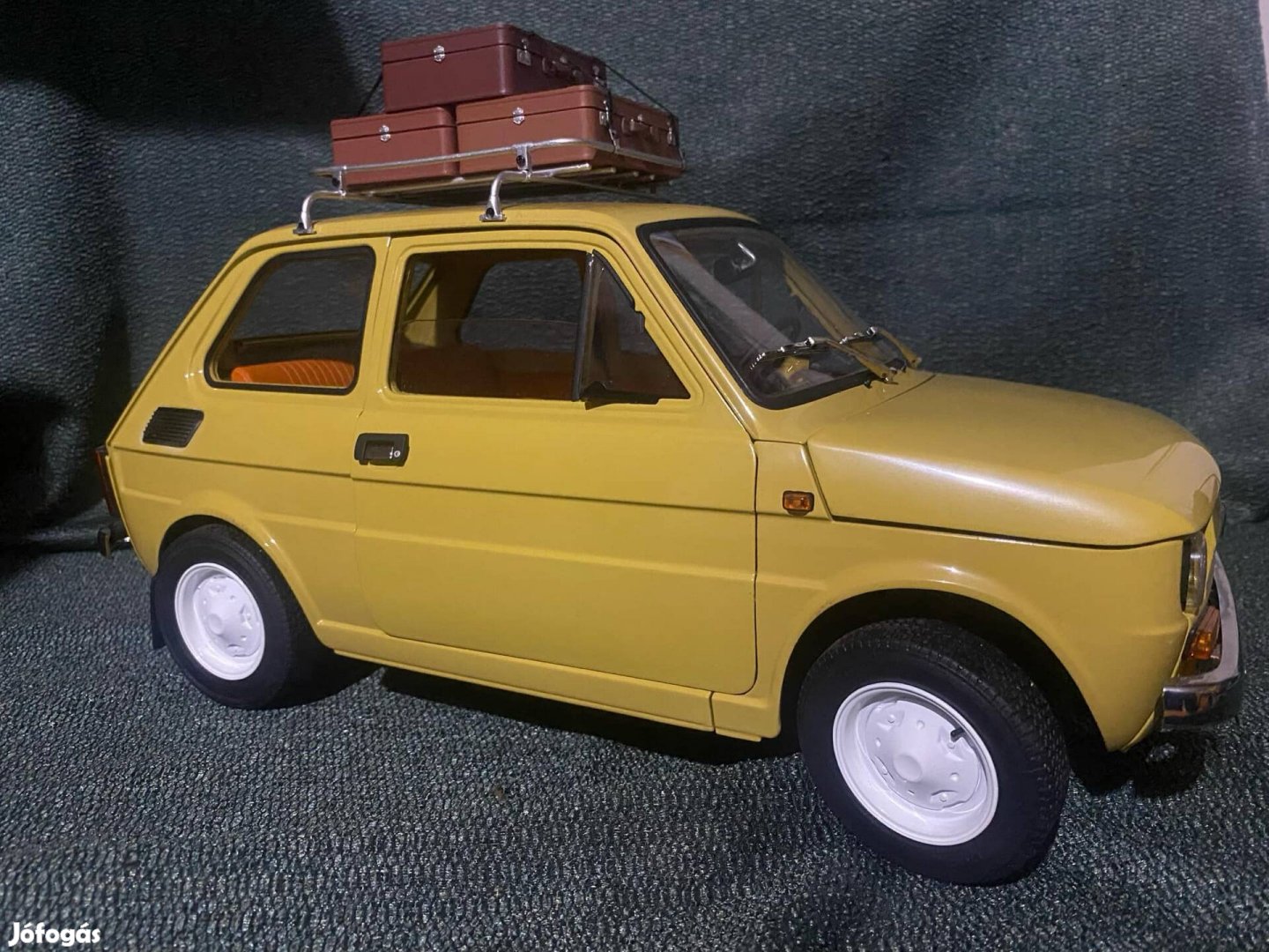 Fiat 126p kispolski 1:8