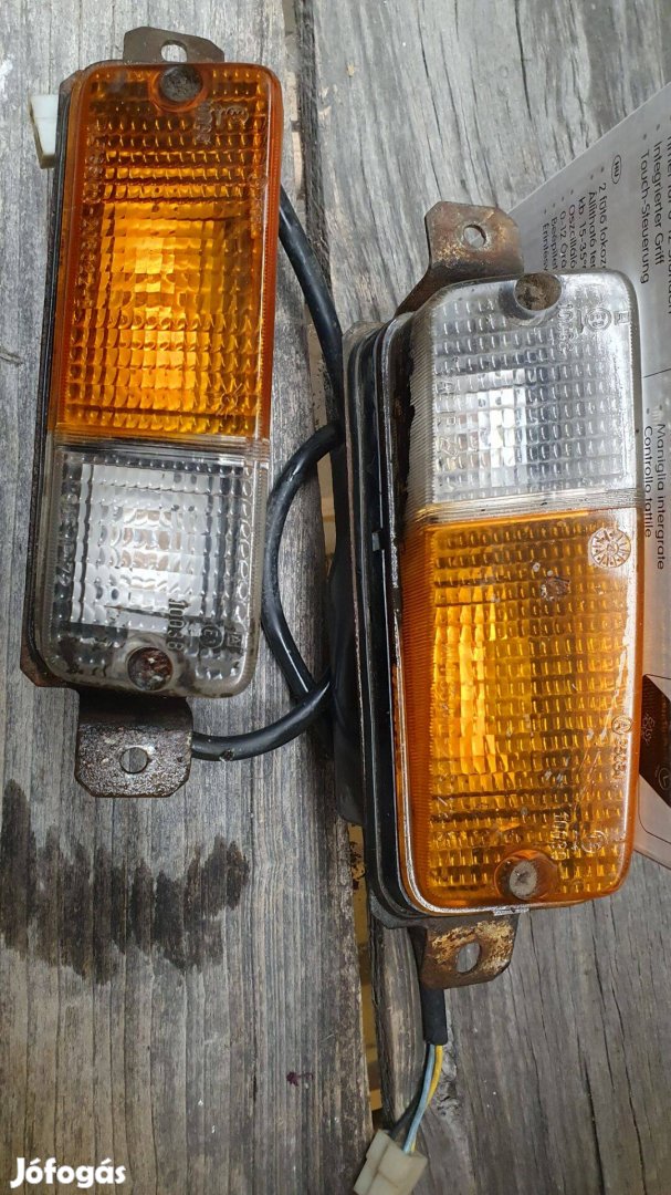 Fiat 132 index és helyzetjelző pár