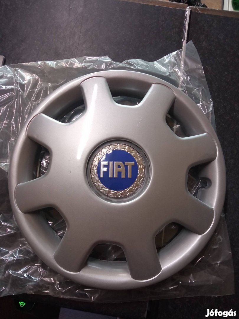Fiat 13" utángyártott dísztárcsa szett új