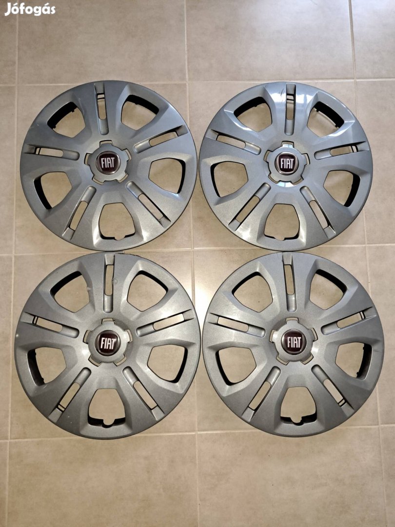 Fiat 16", gyári dísztárcsa-szett 