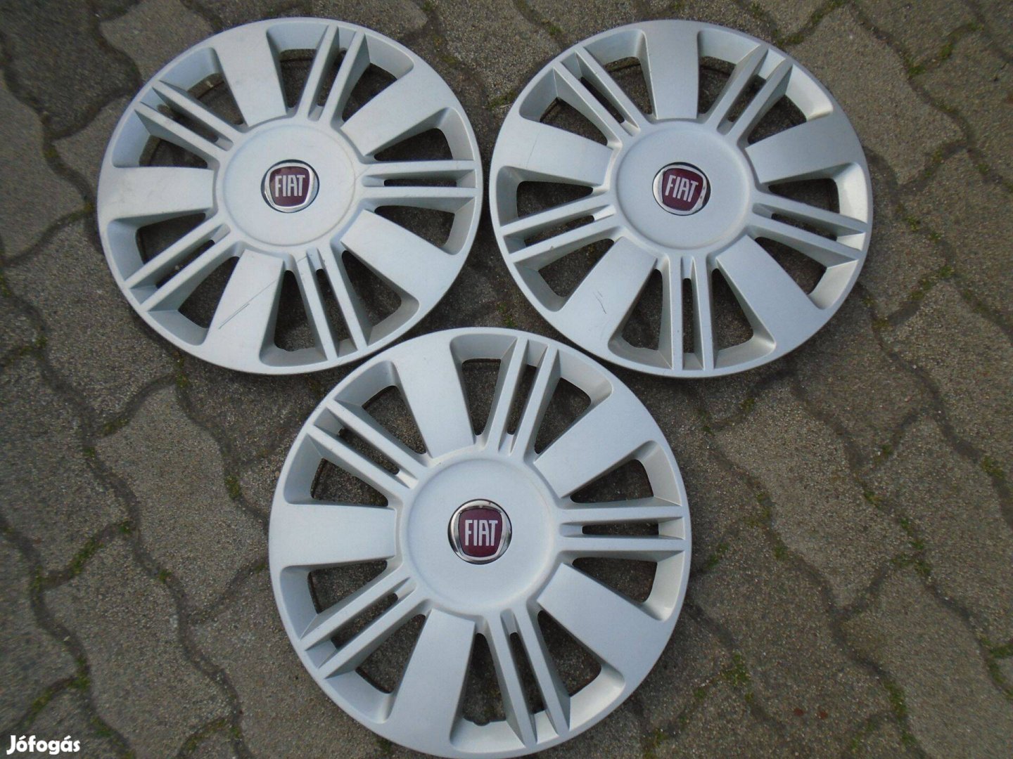 Fiat 16" gyári dísztárcsa 3 db!!! eladó