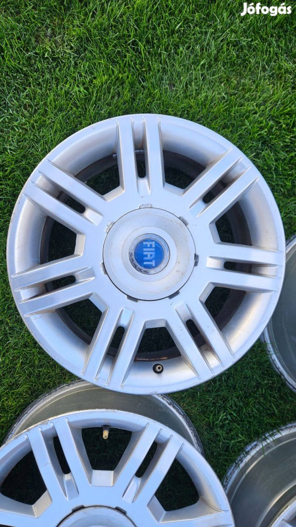 Fiat 16 könnyűfém felni