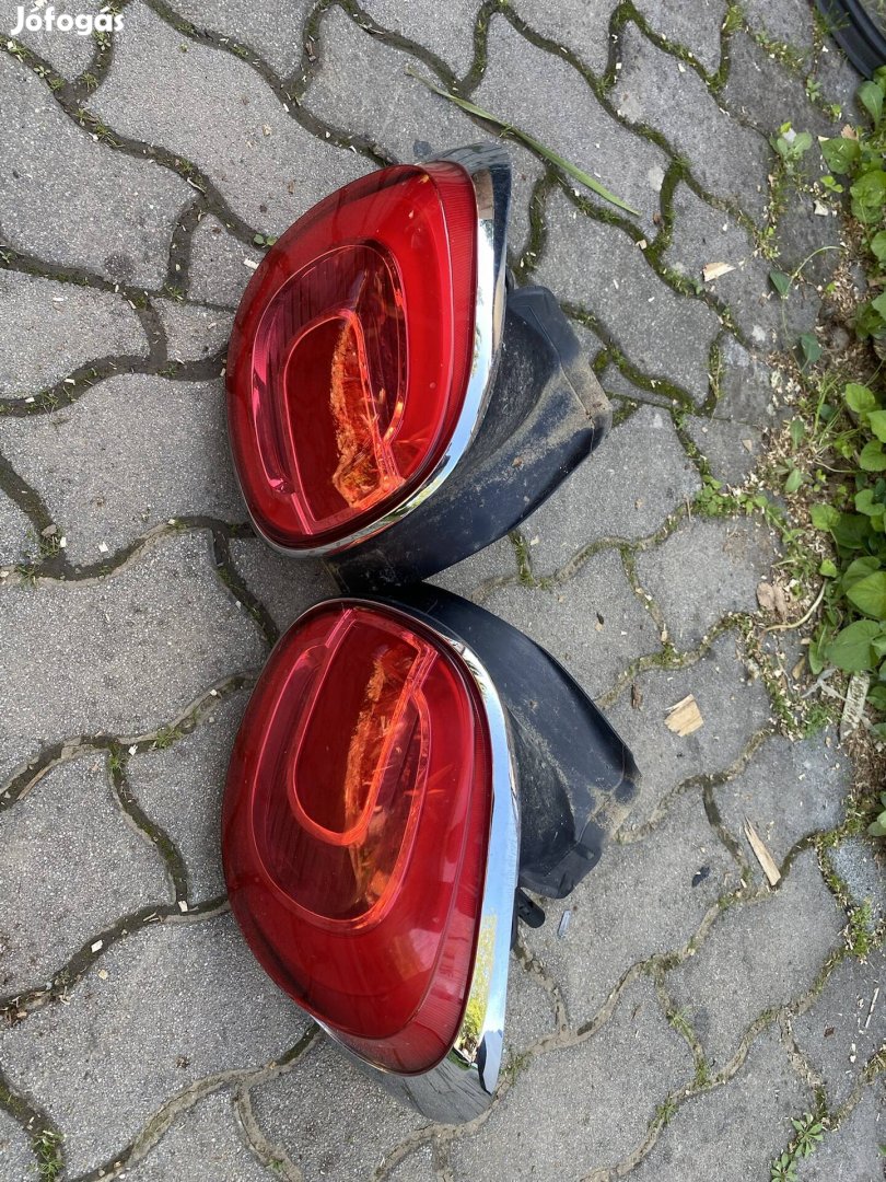Fiat 500L hátsó lámpa jobb hátsó bal hátsó 