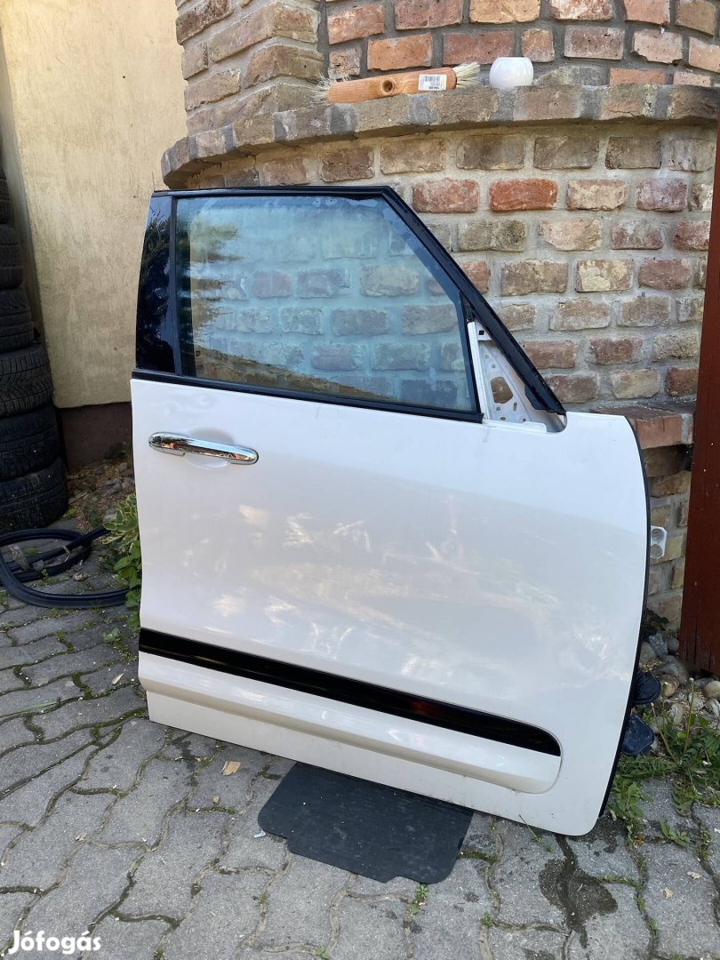 Fiat 500L jobb első rozsdamentes ajtó