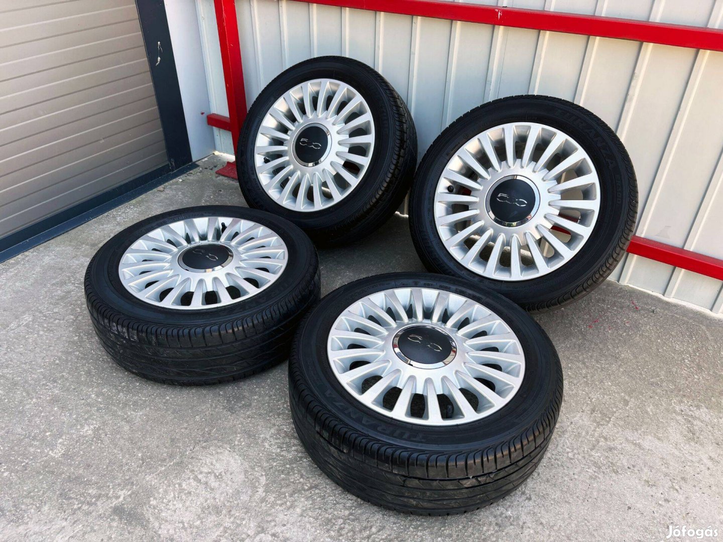 Fiat 500 15" 4x100 gyári alufelni nyáriszett eladó 15 coll
