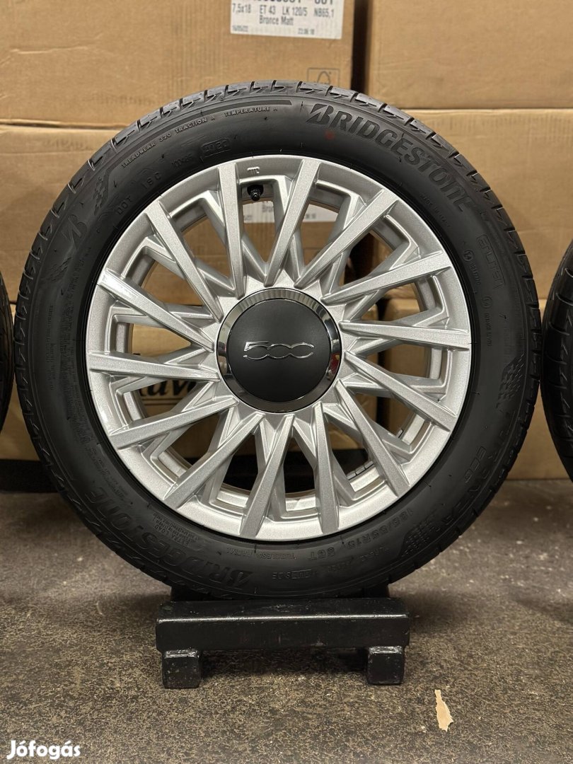 Fiat 500 15zoll Gyári alufelnik 4x98 185/55 R15 Új nyári gumikkal