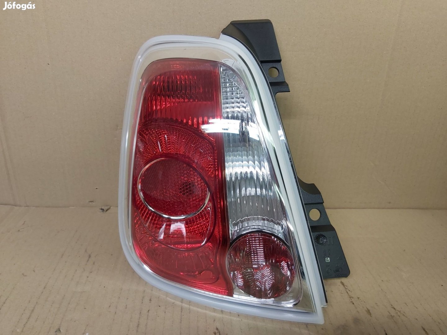 Fiat 500 Cabrio Gyári beszállítós új bal hátsó lámpa 51885550