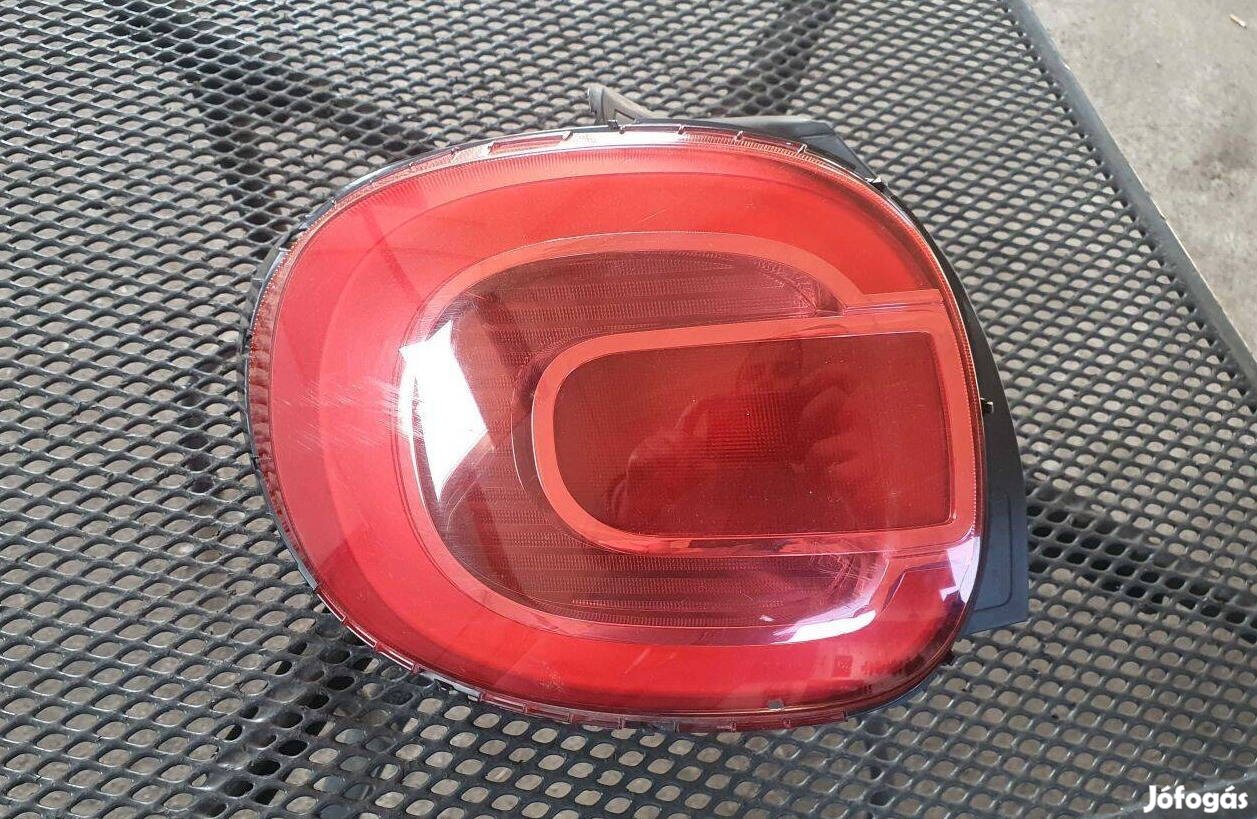 Fiat 500 L Kombi bal hátsó lámpa