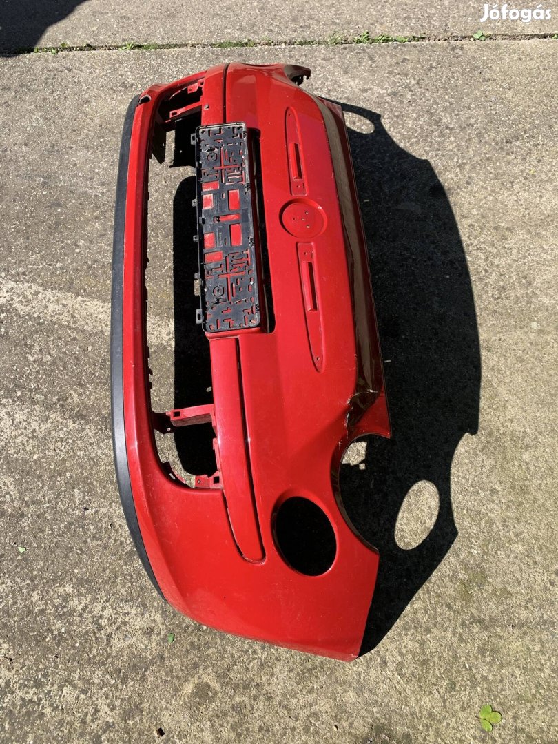 Fiat 500  sérült lökhárító 2015