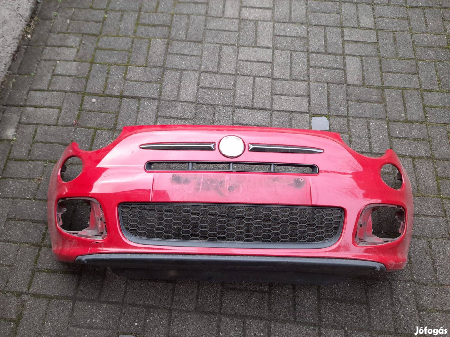Fiat 500 első lökhárító