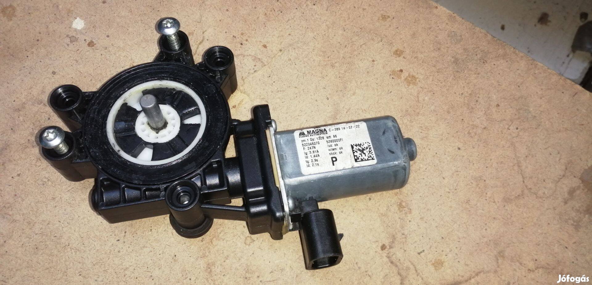 Fiat 500 jobb oldali ablakemelő motor eladó