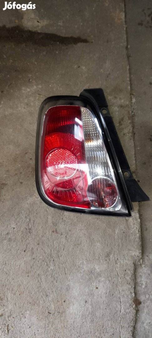 Fiat 500 lámpa hátsó