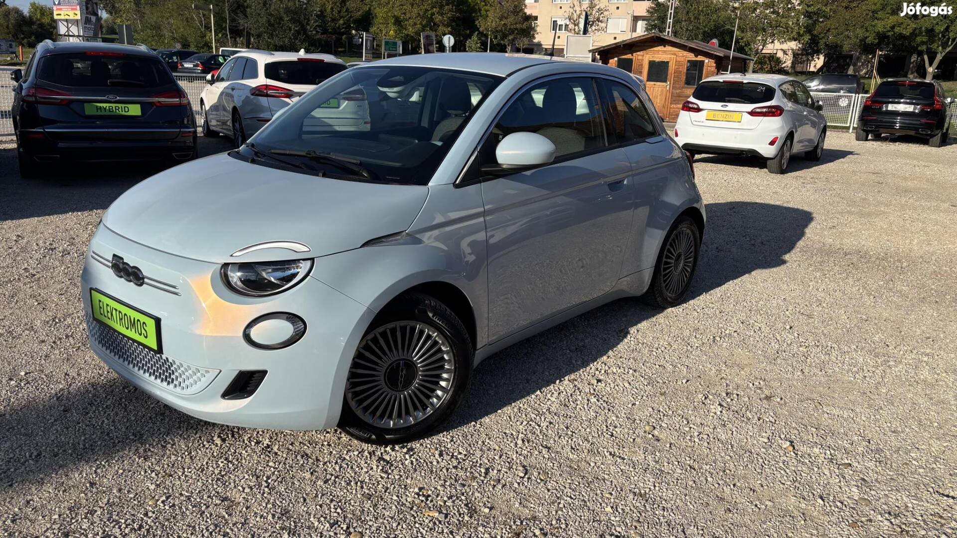 Fiat 500e l'Ungheria 42kWh (Automata) Navi. CAR...