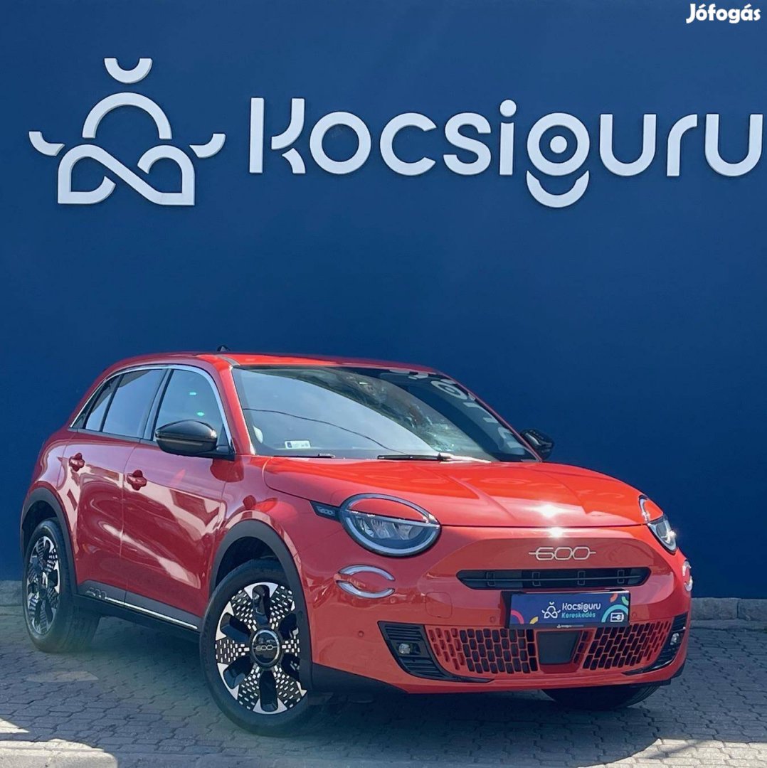 Fiat 600e Laprima 54kWh / Újszerű/ 13eKm!/ 360...