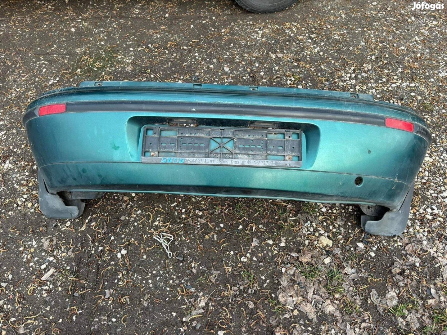 Fiat Brava hátsó lökhárító zöld 