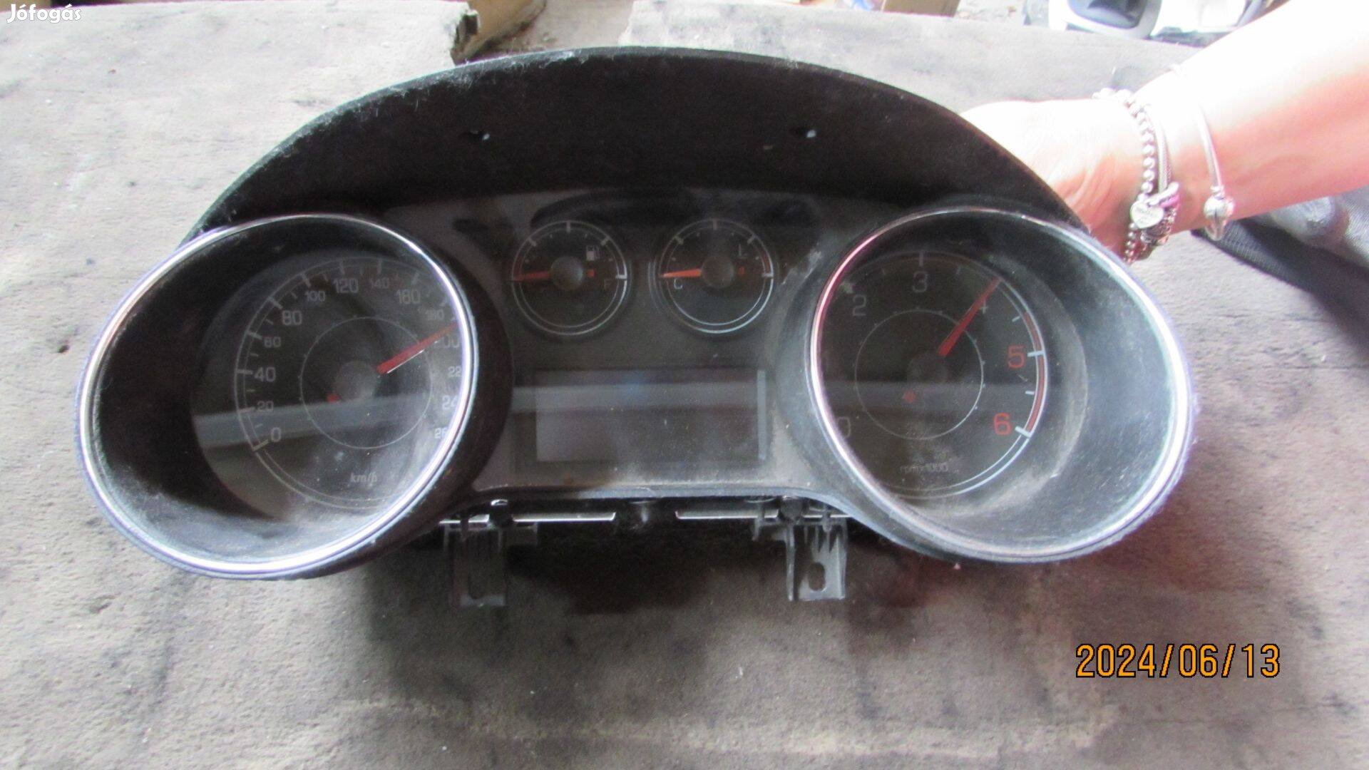 Fiat Bravo 2007-2010 1.6Mjet óracsoport 51833703