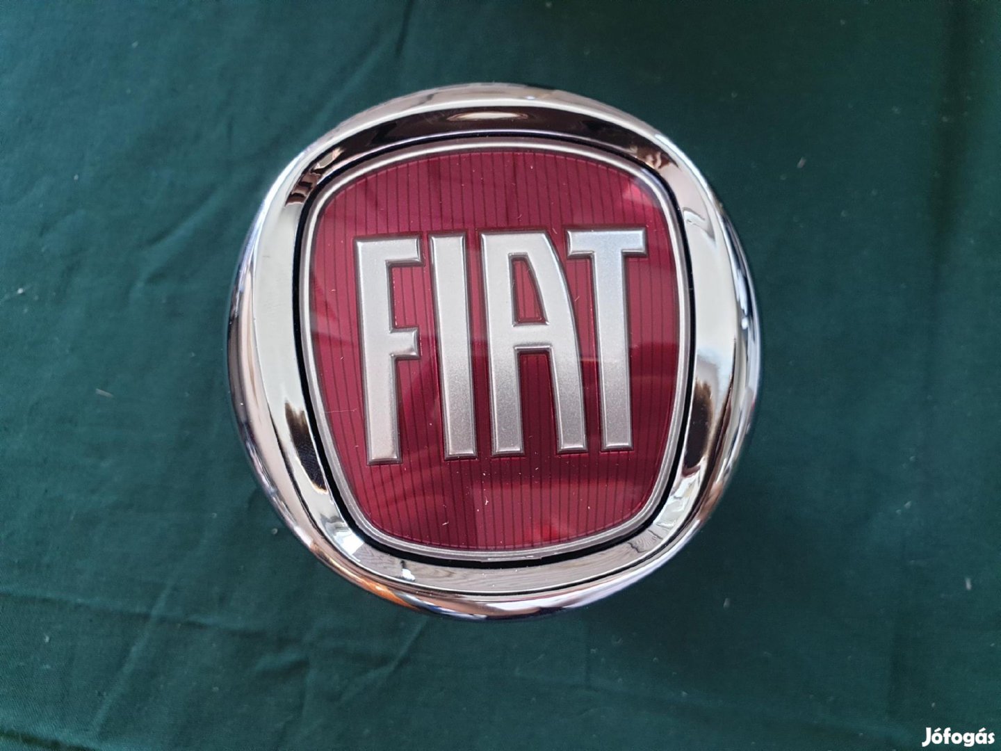 Fiat Bravo, Punto gyári új nyomógombos csomagtérajtó embléma