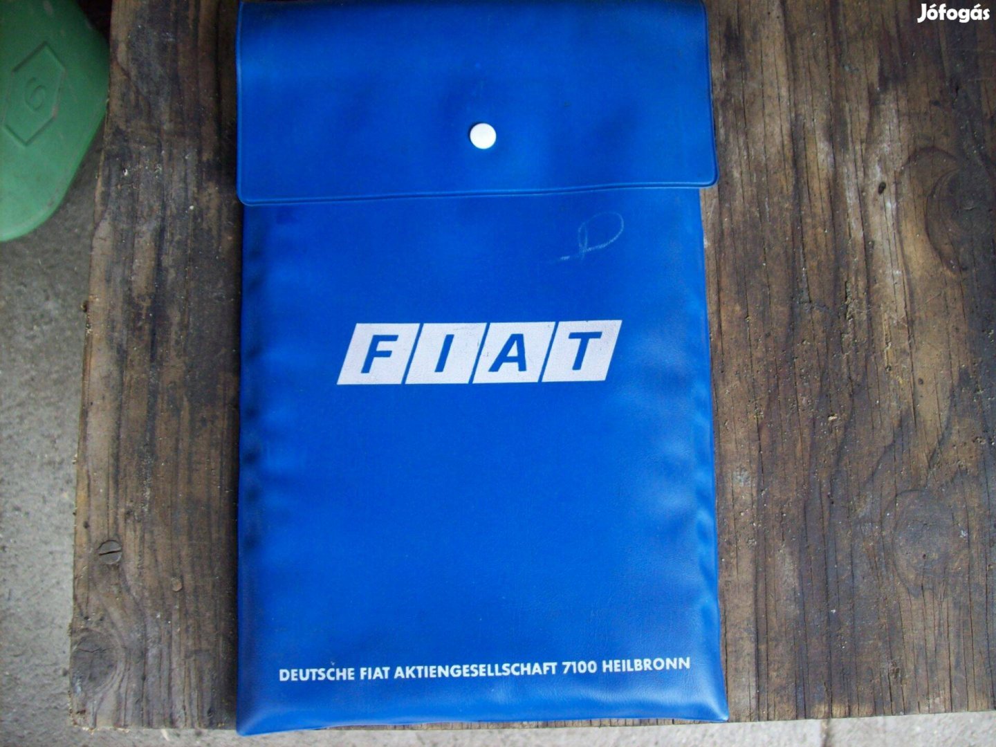 Fiat Croma gyári könyvek eladók