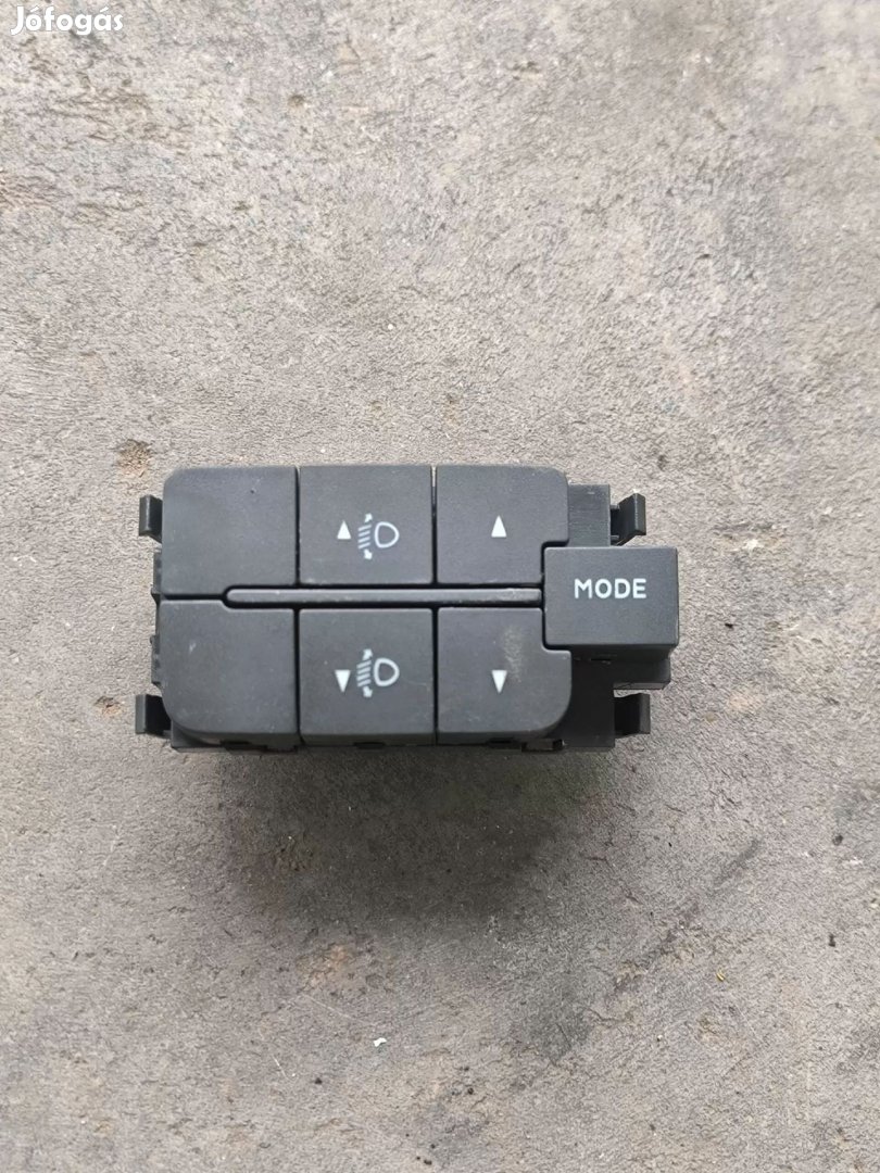 Fiat DUCATO Citroen JUMPER Peugeot BOXER 06- Lámpa magasság