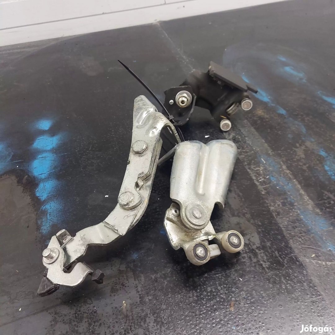 Fiat DUCATO Citroen JUMPER Peugeot BOXER 06- Tolóajtó görgő