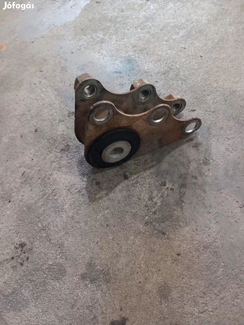 Fiat DUCATO Citroen JUMPER Peugeot BOXER 06- Váltótartó bak